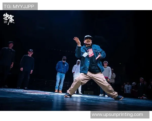 杭州街舞队的中路突破之路：深度解析街舞文化与团队协作的魅力